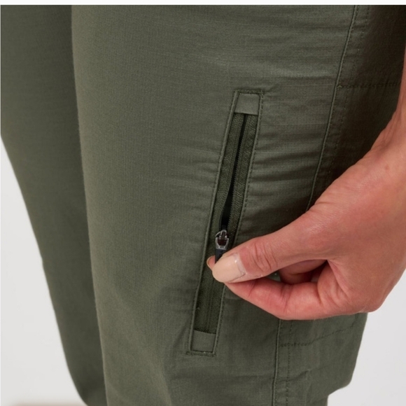 Vuori Womens Ripstop Pant - Picture 5 of 8